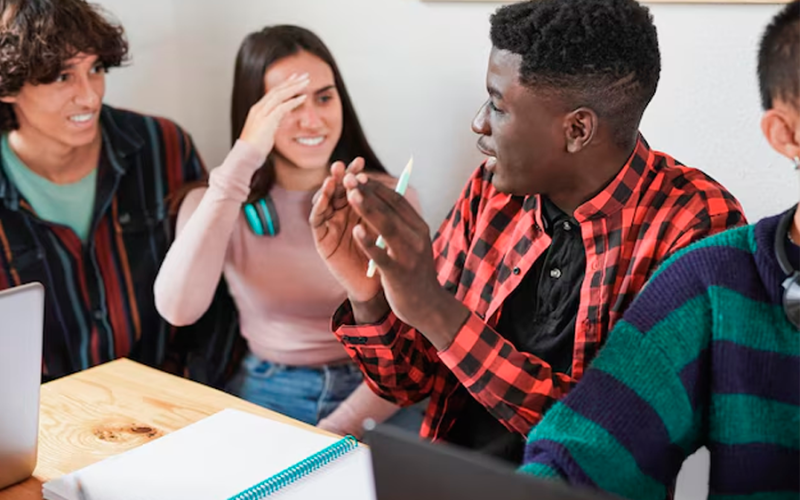 Os 4 Pilares da Educação: A Base Para Construir um Futuro Melhor